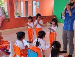 Intip Cara Dokter Asal Cileungsi Ajarkan Anak Hidup Bersih dan Sehat Lewat Metode “Si Kembar”