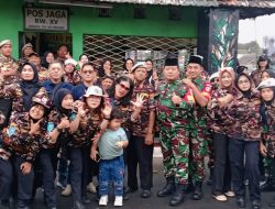 Sinergi Tanpa Batas, PWDPI Jateng dan FKPPI Kota Semarang Bagikan 400 Paket Takjil di Mrican