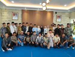 * Pererat Silaturahmi, Karang Taruna Cimpaeun Kunjungi Lurah Hingga Wali Kota Depok *